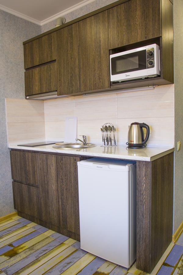 Apartament Denis In Apart-Otel Residenc Батуми Екстериор снимка